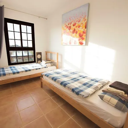 Villatommy Heated Pool, Hottub, Fast Wifi * 拉哈雷斯