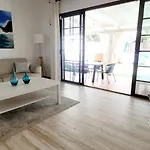 Villatommy Heated Pool, Hottub, Fast Wifi *