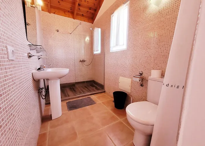 Villatommy Heated Pool, Hottub, Fast Wifi Villa *