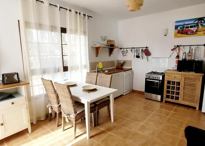 Villatommy Heated Pool, Hottub, Fast Wifi Villa *