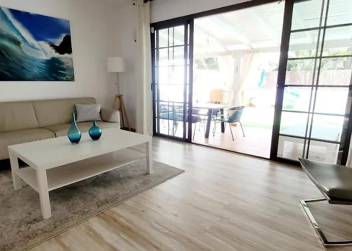 Villatommy Heated Pool, Hottub, Fast Wifi *